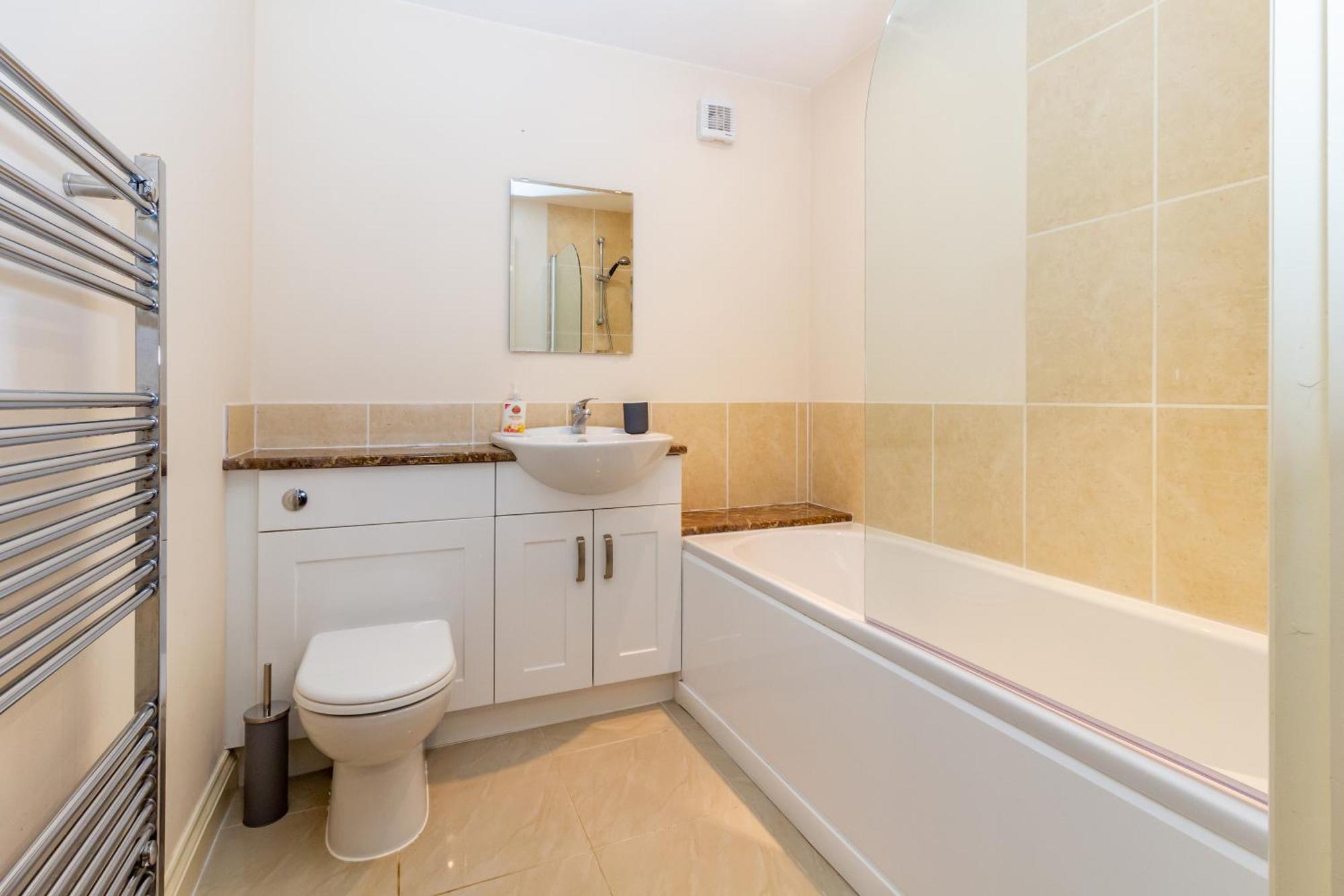 Host & Stay - Hillbrook House Apartment เกรทมัลเวิร์น ห้อง รูปภาพ